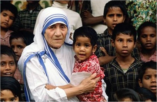 Mensaje del Papa por el centenario del nacimiento de Madre Teresa